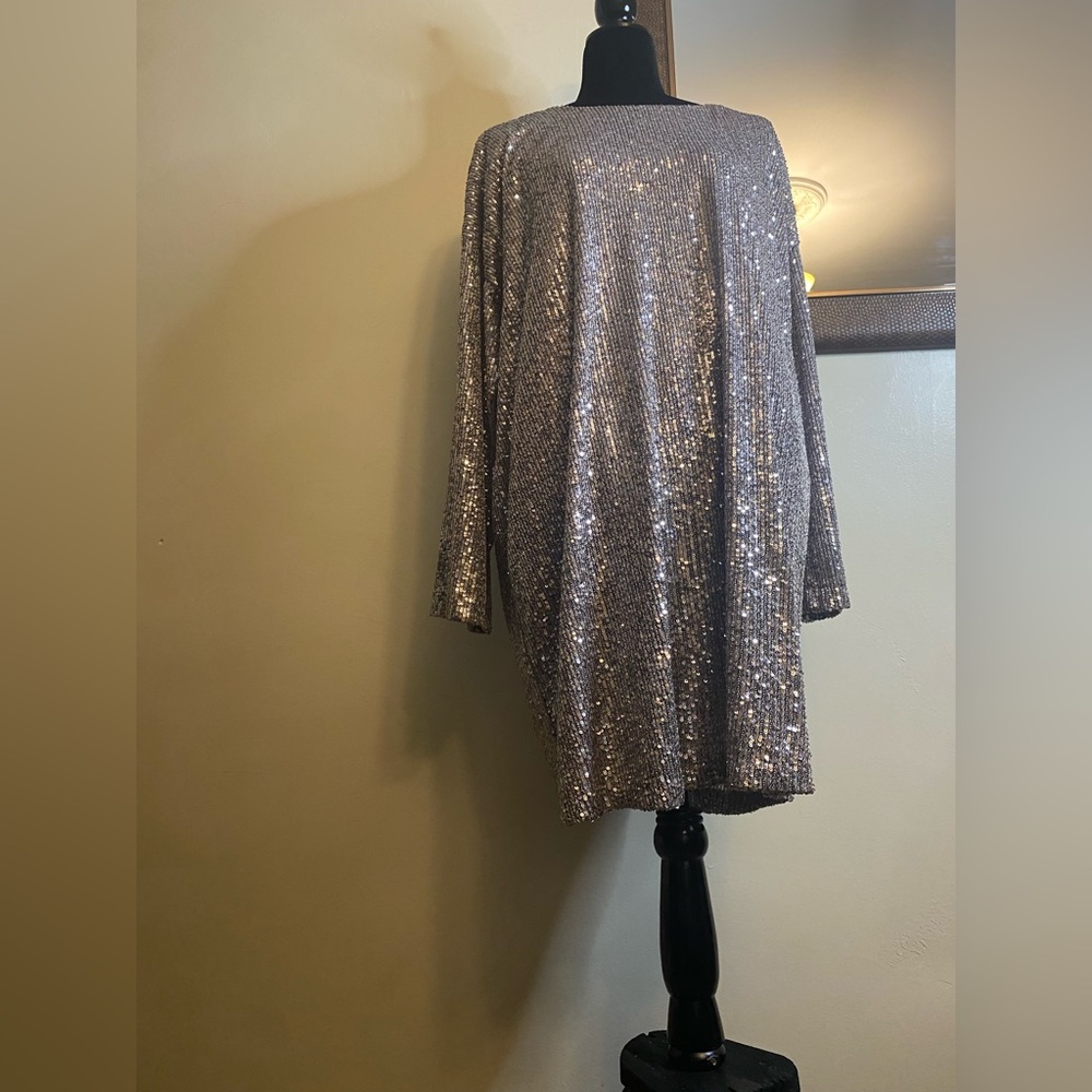 ASOS Design long sleeve mini dress. Gray sequin US 10 color gunmetal. V Back.